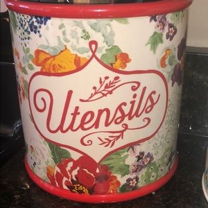 Utensils & canisters